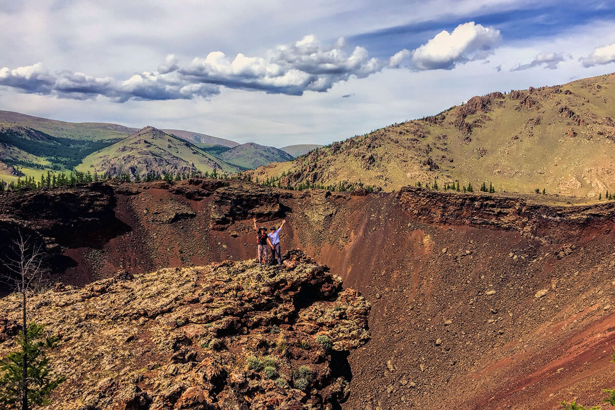 Khorgo volcano