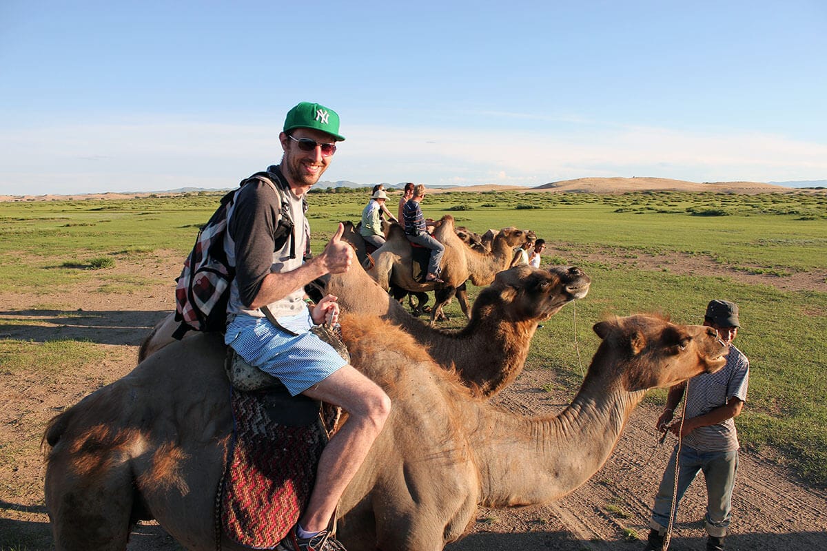Camel riding in Elsen Tasarkhai