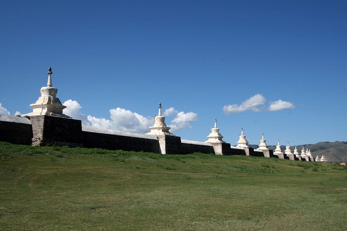 Erdene Zuu stupa